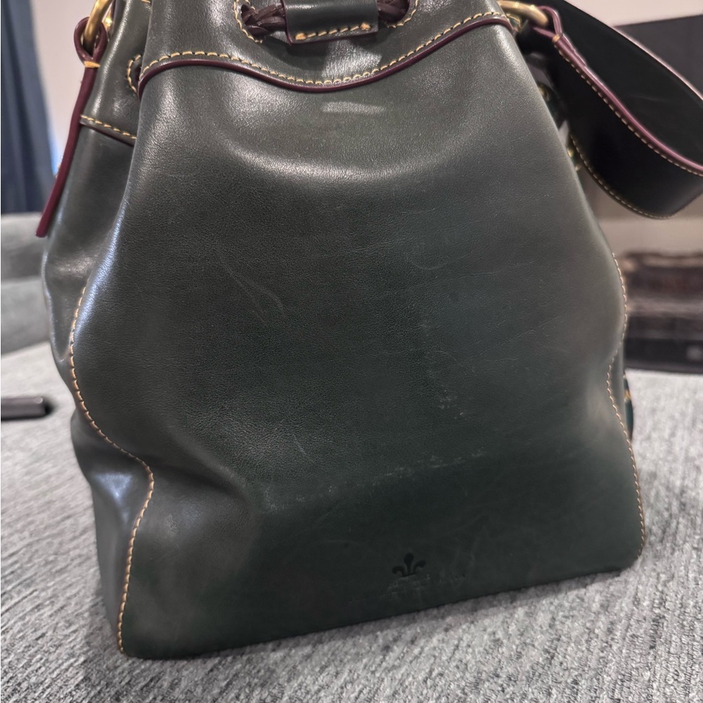 RARE DOONEY AND BOURKE HATTIE- Ivy color - Picture 4 of 11